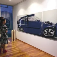 Na razstavi Klemna Zupanca v galeriji Dimenzija napredka 