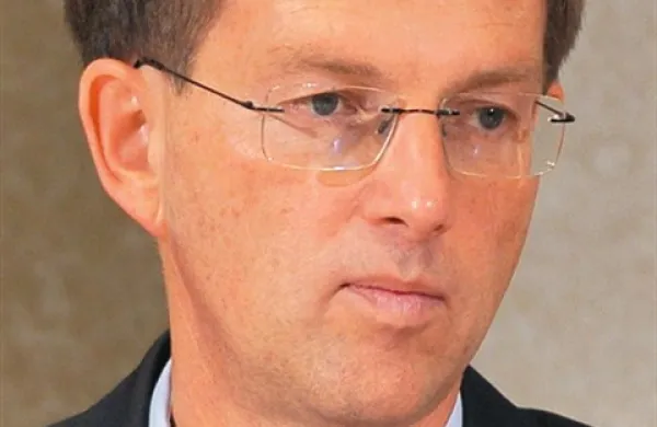 Miro Cerar: “Pri nas 
se nagrajuje, kar je 
v drugih državah povsem nesprejemljivo.”