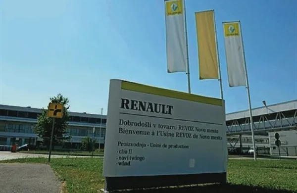 Novomeška družba Revoz odpira novo proizvodno linijo, na kateri bo proizvajala novi model Renaultovega twinga