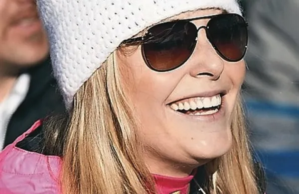 Potem ko je Švicarja Stefana Abplanalpa na mestu trenerja smuka nadomestil Chip White, je Lindsey Vonn izgubila še dolgoletnega trenerja Alexa Hödlmoserja