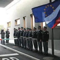 Mejni prehod z zamudo