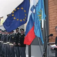 Mejni prehod z zamudo