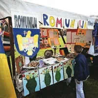 Evropski vasi v sredi&scaron;čih  dveh primorskih mest