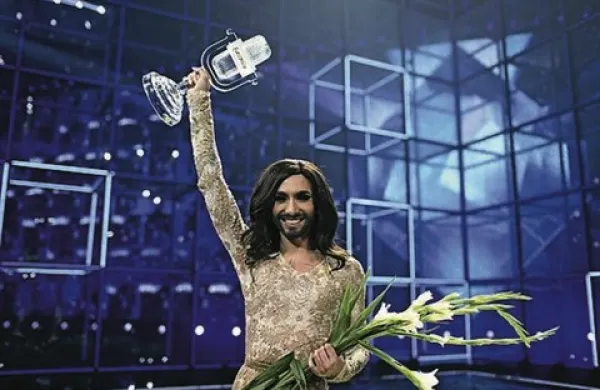 Conchita Wurst je umetniško ime 26-letnega Avstrijca Toma Newirtha