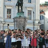 170 godal obudilo Tartinija