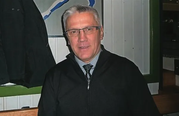 Peter Vilfan je pijan v Šiški zbil pešca, zato  nepreklicno odstopa z mesta poslanca državnega zbora 