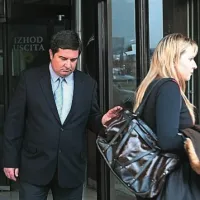 Le kam je odpotoval Časar? Njegov pobeg sproža številna ugibanja.