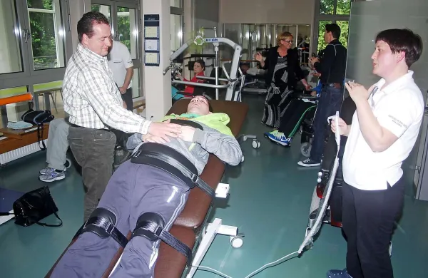 Nova oprema bo uporabnikom in negovalcem v enoti Stara Gora olajšala proces rehabilitacije