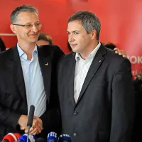 Kolegij stranke SD se je strinjal z predlogom Igorja Lukšiča, da  SD začasno do volitev vodi  Dejan Židan