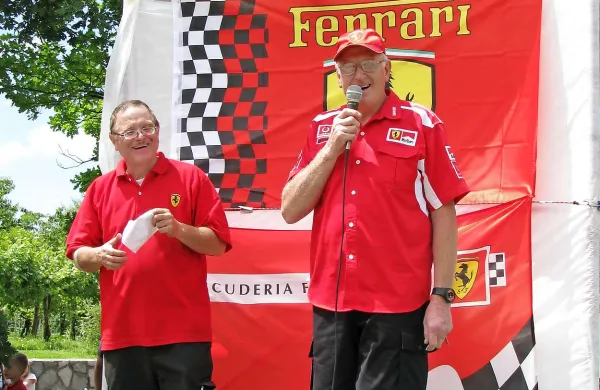 V Vipavskem križu 41 ferrarijev