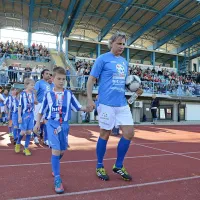 Andrea Carnevale (v ospredju) je svoje nastope v Novi Gorici zaradi poškodbe končal že po petih minutah 