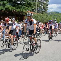 Iz Ljubljane se je na Dobrovo s kolesi pripeljalo 1185 maratoncev