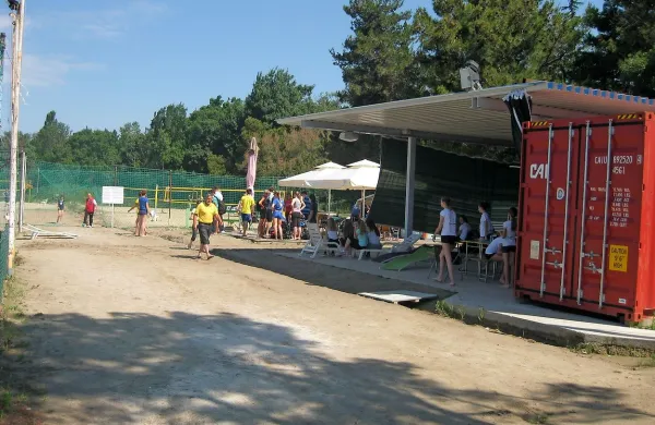  Na Sv. Katarini trenira tudi veliko otrok; včeraj so imeli tekmovanje šolarji in dijaki koprskih šol  