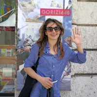 V rodni   Gorici Anita Kravos vsako leto sodeluje na zgodovinskem festivalu Estoria