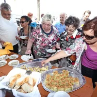 Stojnica gostilne Istra iz Izole je z morsko ponudbo dopolnila paleto domačih dobrot, ki so jih ponujali na ogled in v pokušino na drugih stojnicah slovenskih kmetij 