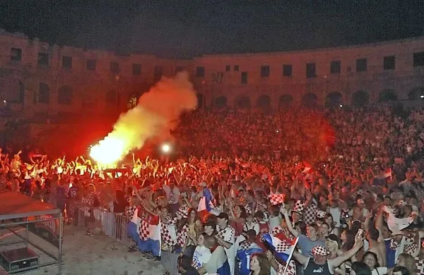 Pred šestimi leti so v puljski areni že spremljali tekmo med Hrvaško in Turčijo