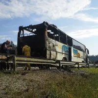 Na primorski avtocesti gorel avtobus