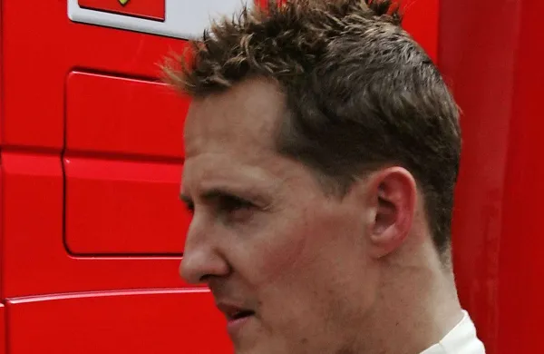 Michael Schumacher je zapustil bolnišnico v Grenoblu in ni več v komi, poroča BBC
