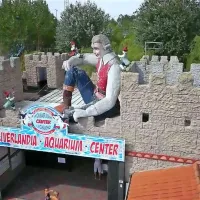 Mož velikih dimezij vabi najmlajše v pravljično-zabavni svet 
Gulliverlandije  