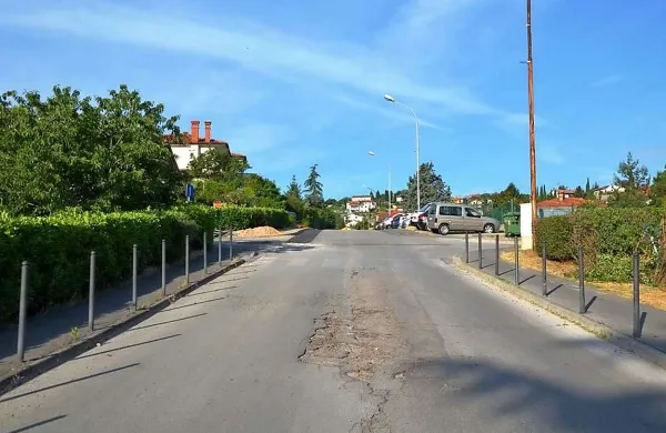 V Izoli bodo na novo asfaltirali Cesto v Jagodje