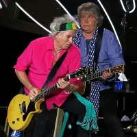 Kitarska mojstra spet skupaj na odru: Keith Richards in Mick Taylor 