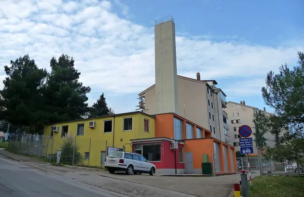 Primopredaja med družbo Za gradom in Istrabenz Plini se je  končno zaključila. Zdaj lahko začnejo Istrabenz Plini nemoteno opravljati vsa dela za prihajajočo kurilno sezono.