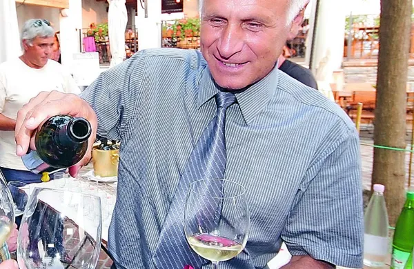  Kdo, če ne prvi mož lokalne skupnosti, naj bo za zgled? Ko gre za vožnjo pod vplivom alkohola, Francu Mužiču to ne gre najbolje od rok.