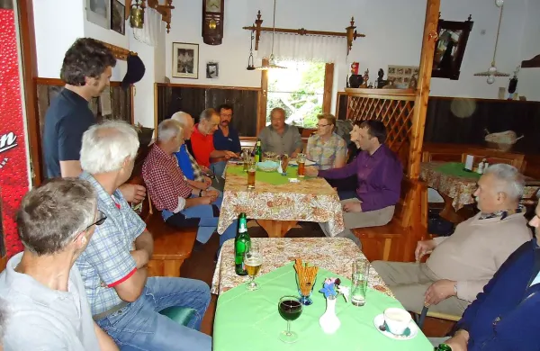Želja po koči na Črni prsti je stara sto let
