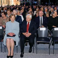 Pahor: krhkega okrevanja  ne sme zadu&scaron;iti politična paraliza