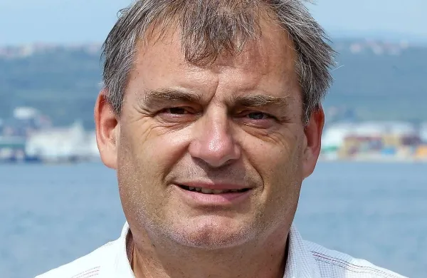 Plavalci, ki nočejo tekem