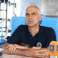 Zvezdan Božič je pojasnil, da bodo bombo s padali dvignili sedem metrov pod gladino 