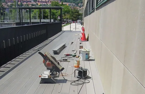 Včeraj so polomljene letve zamenjali