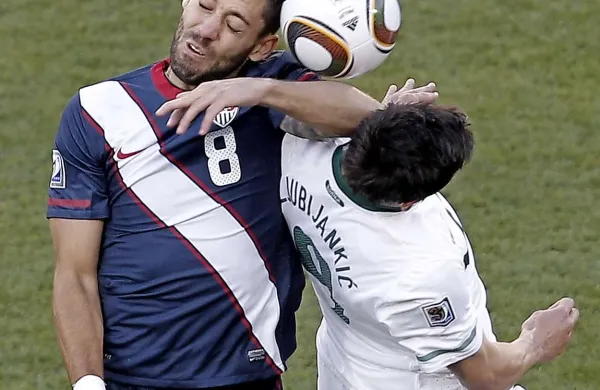 Kapetan Clint Dempsey (levo) je še vedno eden od ključnih igralcev v ameriški reprezentanci