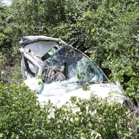 Italijan trčil v tovornjak, &scaron;est po&scaron;kodovanih