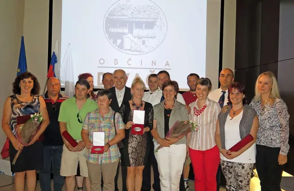 To so Ljudje, zaradi katerih smo Divačani lahko ponosni, je o letošnjih nagrajencih dejal župan Drago Božac