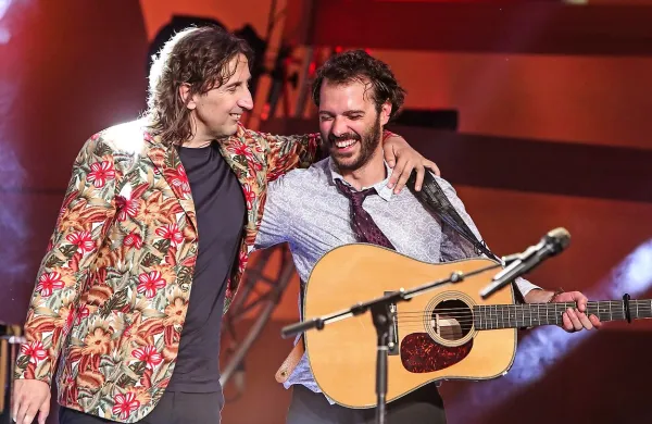 Lani  je na festivalu Melodije morja in sonca zmagala Tinkara Kovač