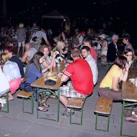 Fe&scaron;ta kalamarov v Kopru