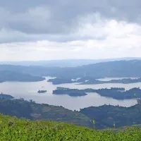 Jezero Bunyonyi