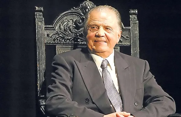  V 84. letu starosti je umrl legendarni jugoslovanski in srbski igralec Bora Todorović