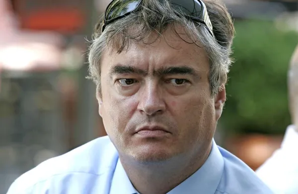 Podpredsednik SDS Milan Zver opozarja, da bi s spremembo ustave levica lahko podelila dodatne poslanske mandate predstavnikom narodov bivše SFRJ