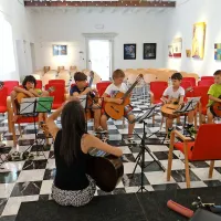 Zvoki kitare zavladali v koprskem samostanu