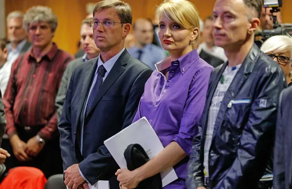 Med anketiranimi Primorci, ki se bodo nedeljskih volitev zagotovo udeležili, bi jih največ volilo Stranko Mira Cerarja 
