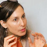 “Če komu rečemo, naj neha jesti meso, ga ne spodbujamo le k spremembi vedenja, ampak tudi k spremembi zavedanja.  In te spremembe človek ne naredi kar tako. Nanjo mora biti pripravljen.”