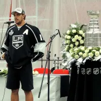 Anže Kopitar, najuspešnejši slovenski športnik, s Stanleyjevim pokalom