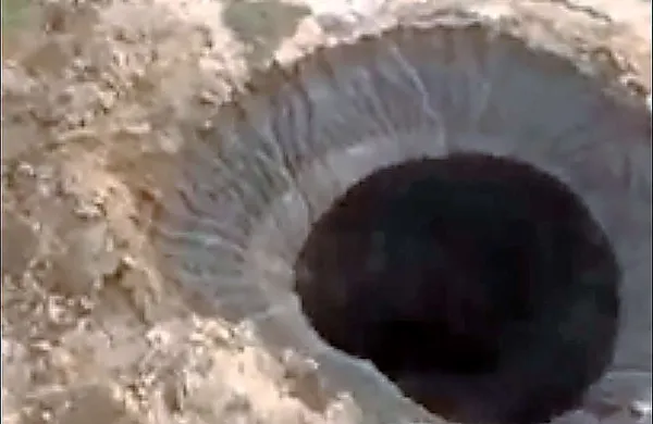 Na severu Sibirije so odkrili ogromen, skrivnosten krater