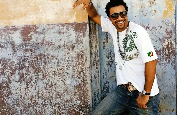 Jamajški pevec Shaggy prihaja na Overjam