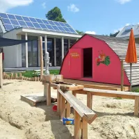Vrtec za otroke zaposlenih so postavili tik ob novi restavraciji 
