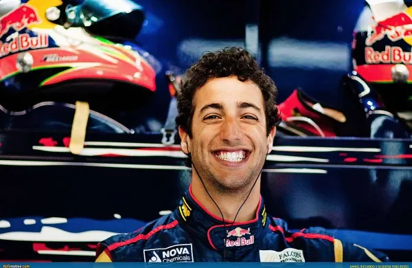 Avstralec Daniel Ricciardo (Red Bull) je zmagovalec enajste dirke sezone svetovnega prvenstva formule 1