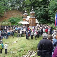 Prizorišče ob Ruski kapelici je kljub slabemu vremenu gostilo številne obiskovalce 