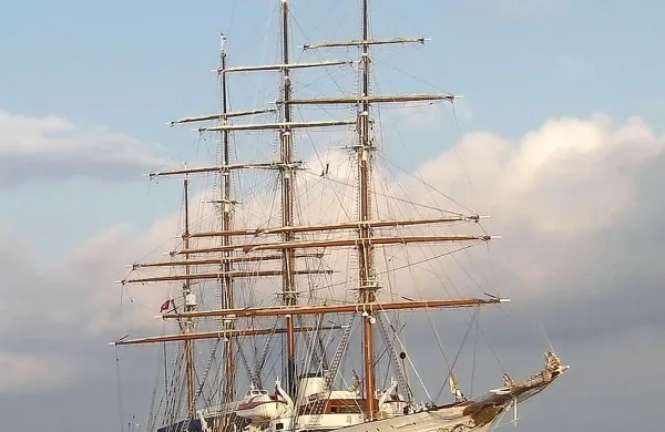 Jadrnica Sea Cloud